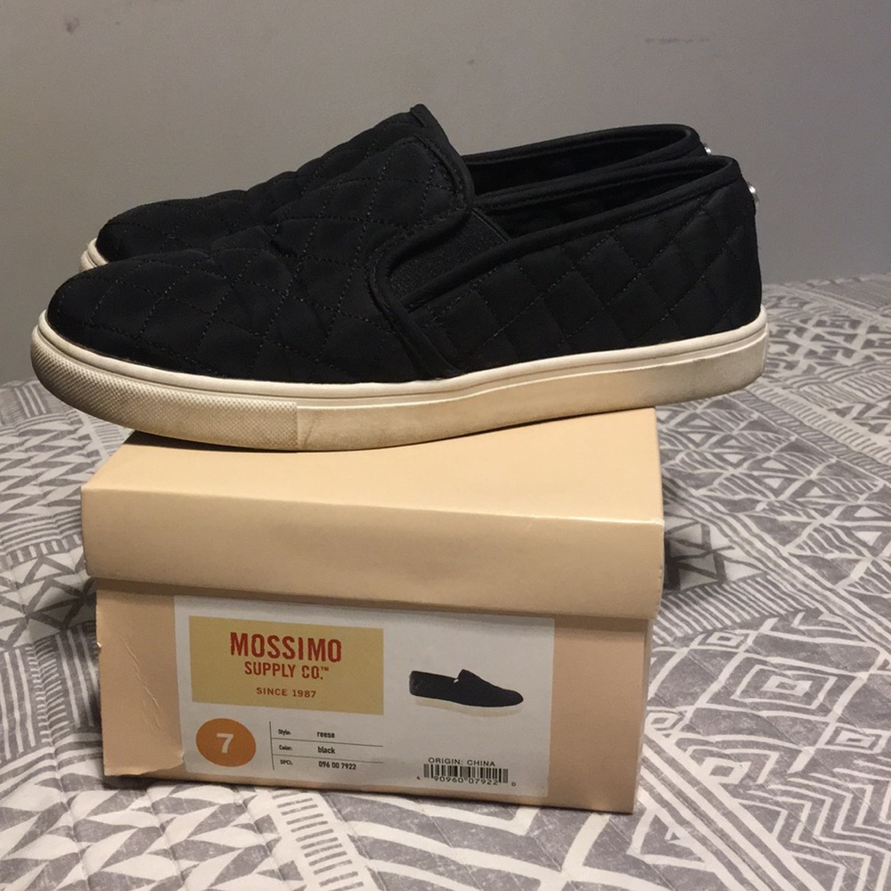 Mossimo shoes